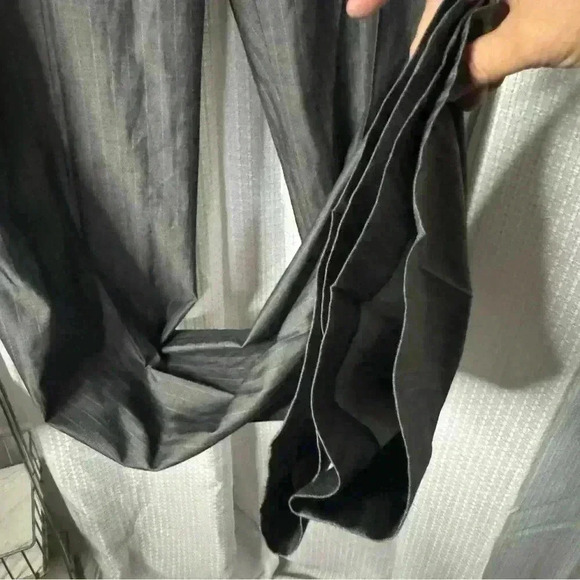 Theory Max C/Coin Women’s 6 Gray Pinstripe Flat Front Wide Leg Dress Pants - Picture 9 of 14